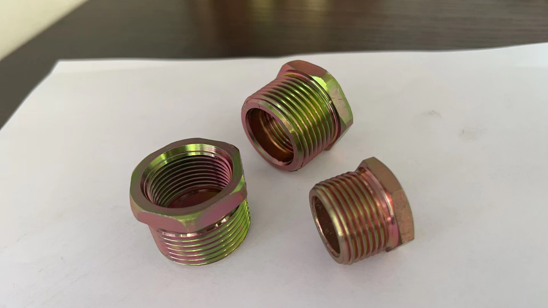 防爆压紧螺母:确保工业安全的关键元件