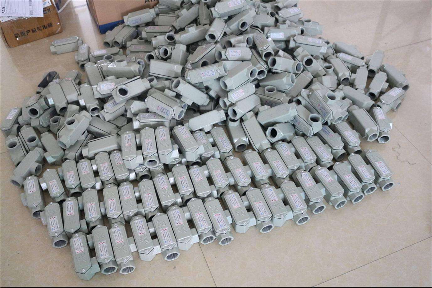 如何选择合适的防爆穿线盒:类型、特点与适用场景